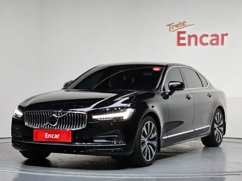 2023 Volvo S90 с пробегом 60 887 км