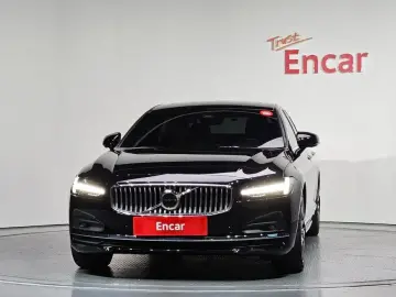 2023 Volvo S90 с пробегом 60 887 км