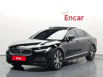 2023 Volvo S90 с пробегом 44 889 км