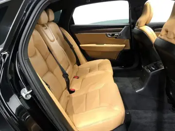 2023 Volvo S90 с пробегом 44 889 км