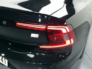 2023 Volvo S90 с пробегом 44 889 км
