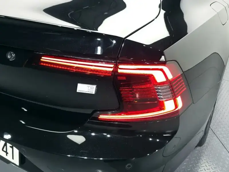 2023 Volvo S90 с пробегом 44 889 км