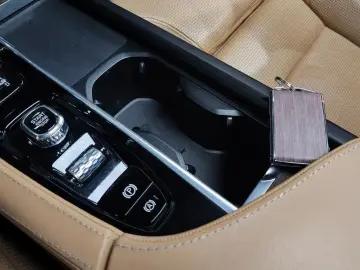 2020 Volvo S90 с пробегом 90 694 км