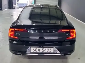 2018 Volvo S90 с пробегом 117 000 км