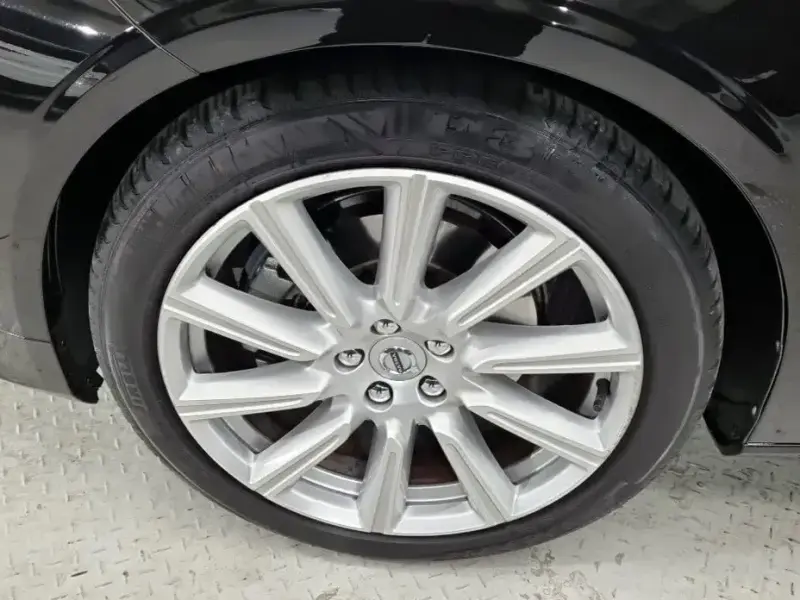 2018 Volvo S90 с пробегом 117 000 км