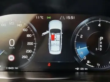 2018 Volvo S90 с пробегом 117 000 км