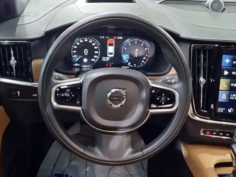 2018 Volvo S90 с пробегом 117 000 км