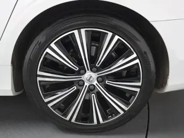 2021 Volvo S90 с пробегом 51 458 км