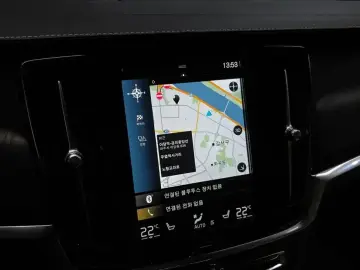 2021 Volvo S90 с пробегом 51 458 км