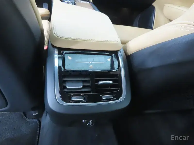 2019 Volvo S90 с пробегом 70 886 км