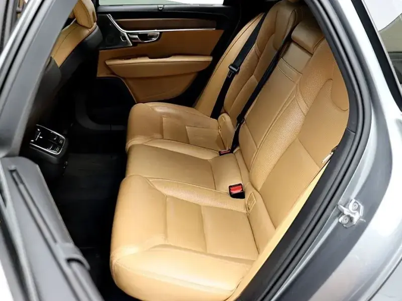 2018 Volvo S90 с пробегом 89 601 км