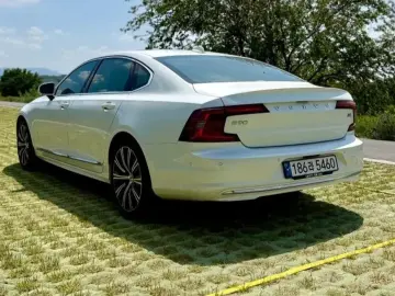2024 Volvo S90 с пробегом 28 070 км