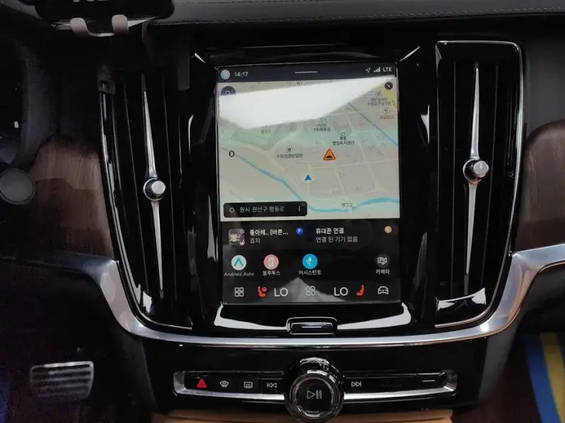 2023 Volvo S90 с пробегом 95 032 км
