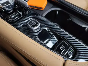 2023 Volvo S90 с пробегом 95 032 км