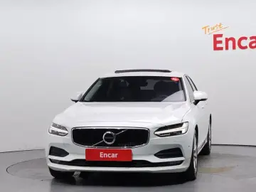 2018 Volvo S90 с пробегом 38 762 км