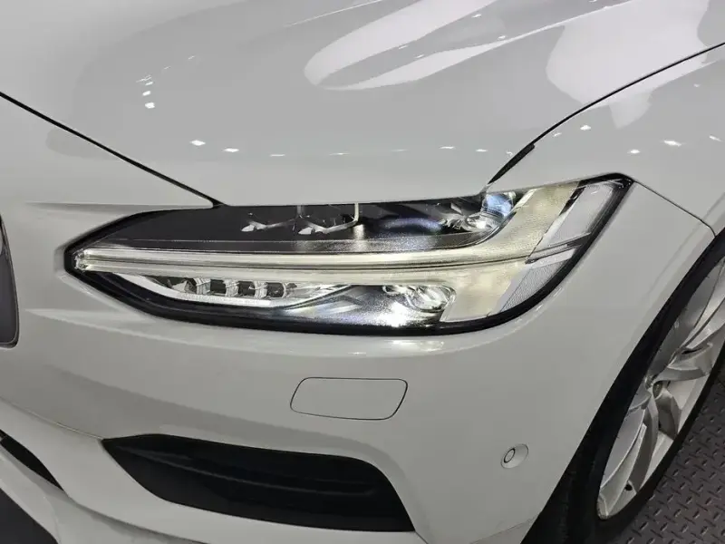 2018 Volvo S90 с пробегом 38 762 км