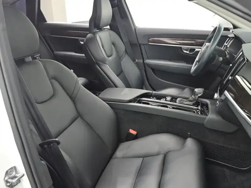 2018 Volvo S90 с пробегом 38 762 км