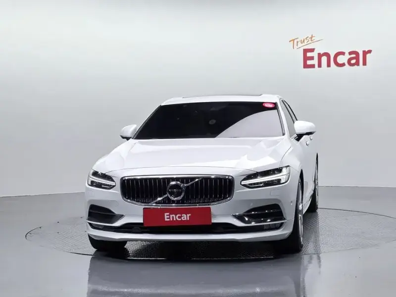 2019 Volvo S90 с пробегом 84 657 км