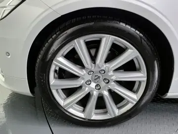 2019 Volvo S90 с пробегом 84 657 км