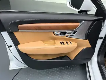 2019 Volvo S90 с пробегом 84 657 км