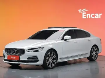 2024 Volvo S90 с пробегом 15 376 км
