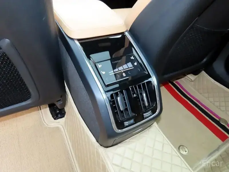 2023 Volvo S90 с пробегом 86 241 км
