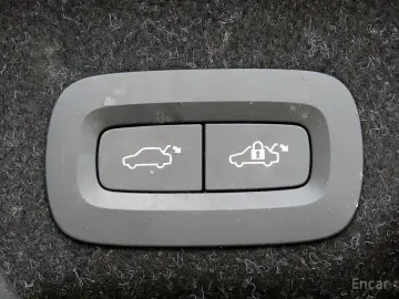 2023 Volvo S90 с пробегом 86 241 км
