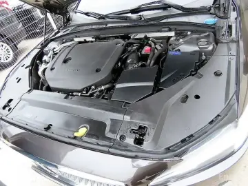 2023 Volvo S90 с пробегом 86 241 км