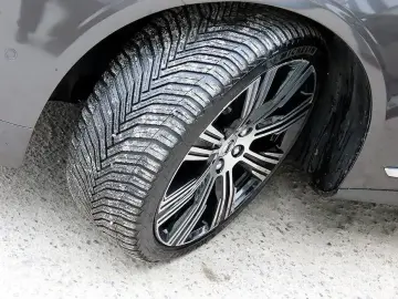 2023 Volvo S90 с пробегом 86 241 км