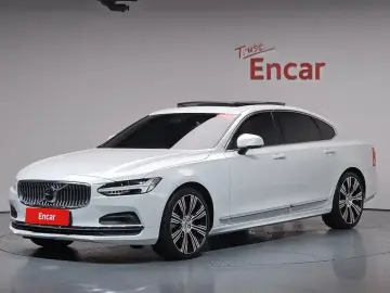 2024 Volvo S90 с пробегом 15 376 км