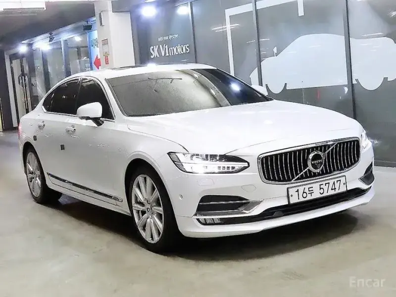 2018 Volvo S90 с пробегом 78 444 км