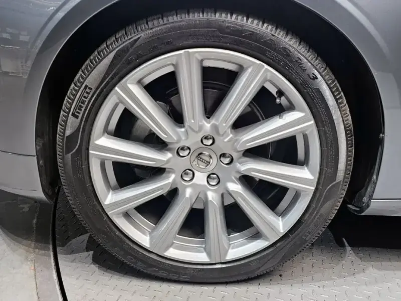 2018 Volvo S90 с пробегом 64 858 км