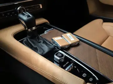 2018 Volvo S90 с пробегом 64 858 км