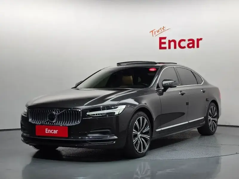 2022 Volvo S90 с пробегом 34 042 км