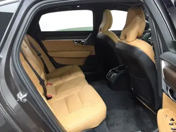 2022 Volvo S90 с пробегом 34 042 км