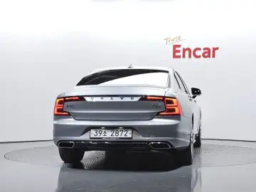 2019 Volvo S90 с пробегом 118 100 км