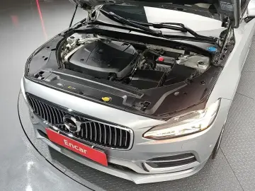 2019 Volvo S90 с пробегом 118 100 км