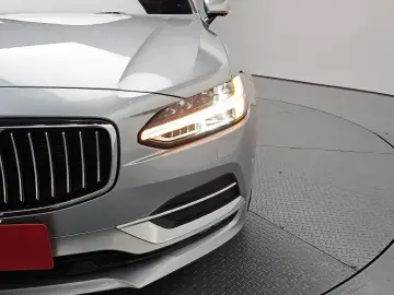 2019 Volvo S90 с пробегом 118 100 км