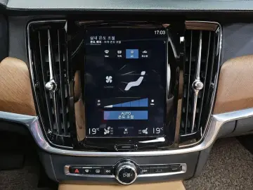 2019 Volvo S90 с пробегом 118 100 км