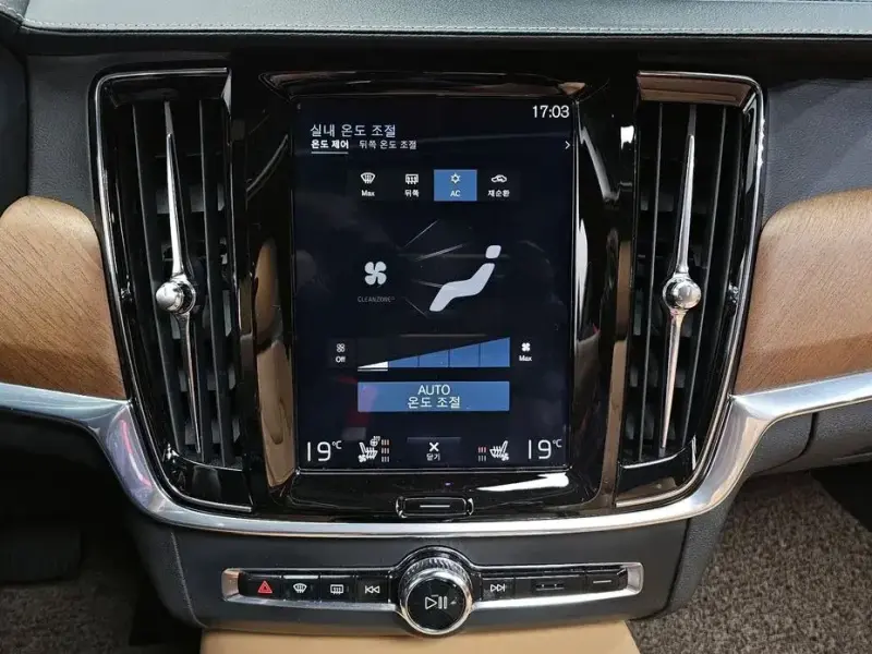 2019 Volvo S90 с пробегом 118 100 км
