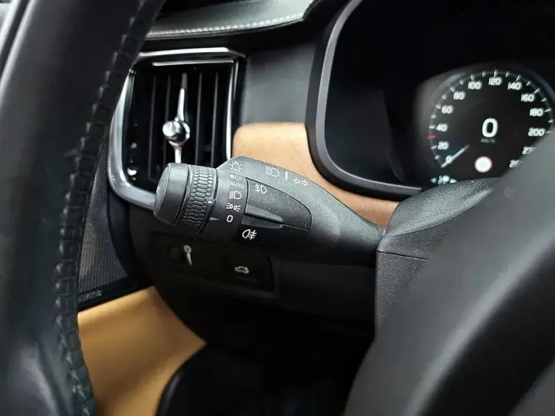 2019 Volvo S90 с пробегом 118 100 км