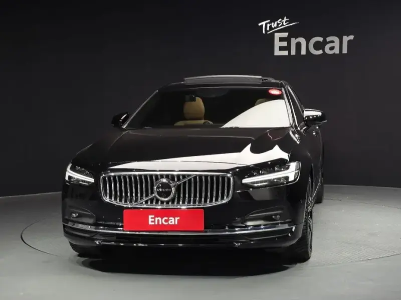 2021 Volvo S90 с пробегом 55 657 км