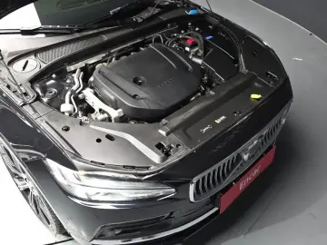 2021 Volvo S90 с пробегом 55 657 км