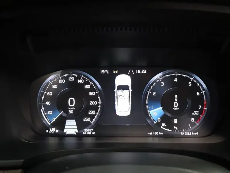 2021 Volvo S90 с пробегом 55 657 км