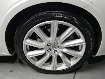 2019 Volvo S90 с пробегом 71 160 км