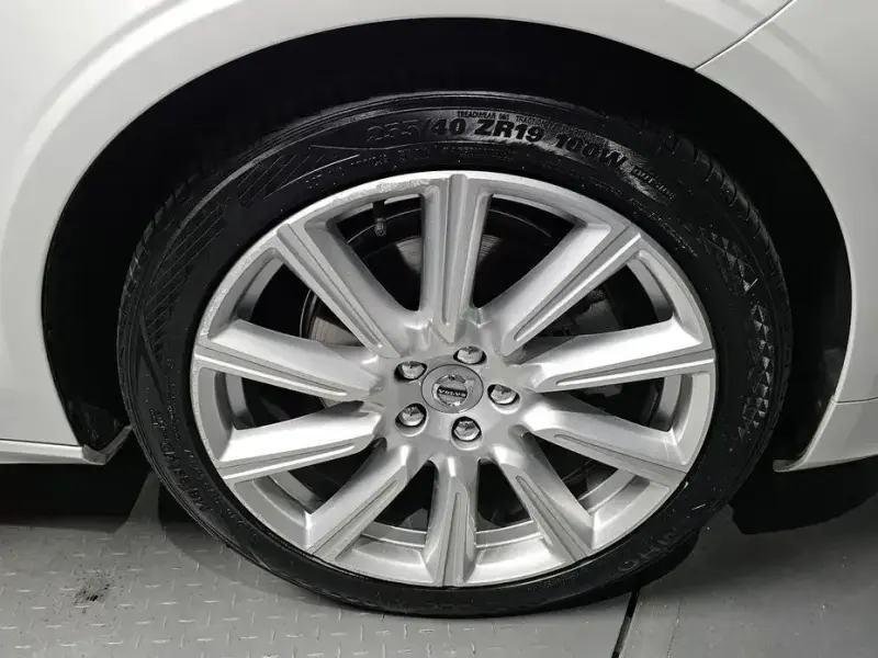 2019 Volvo S90 с пробегом 71 160 км