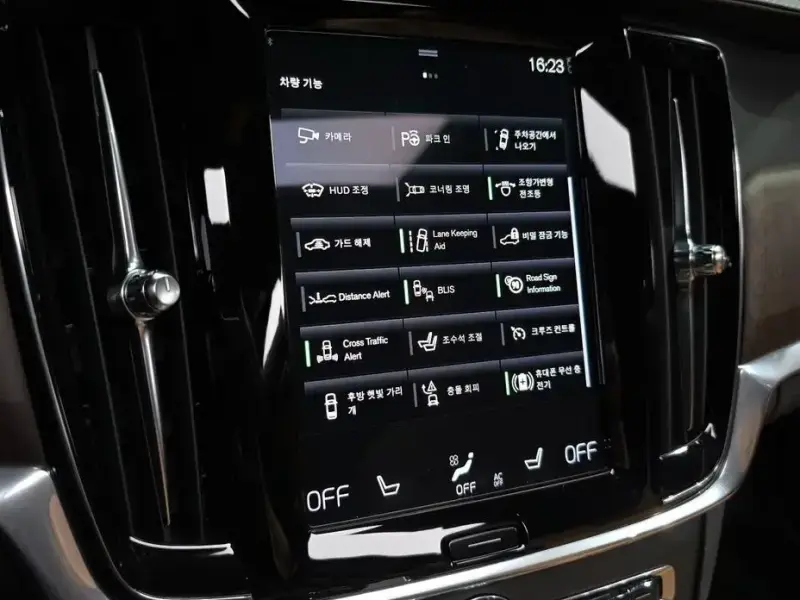 2021 Volvo S90 с пробегом 55 657 км