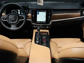 2019 Volvo S90 с пробегом 71 160 км