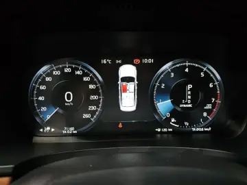 2019 Volvo S90 с пробегом 71 160 км
