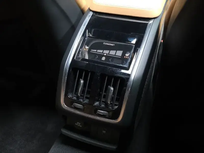 2021 Volvo S90 с пробегом 55 657 км